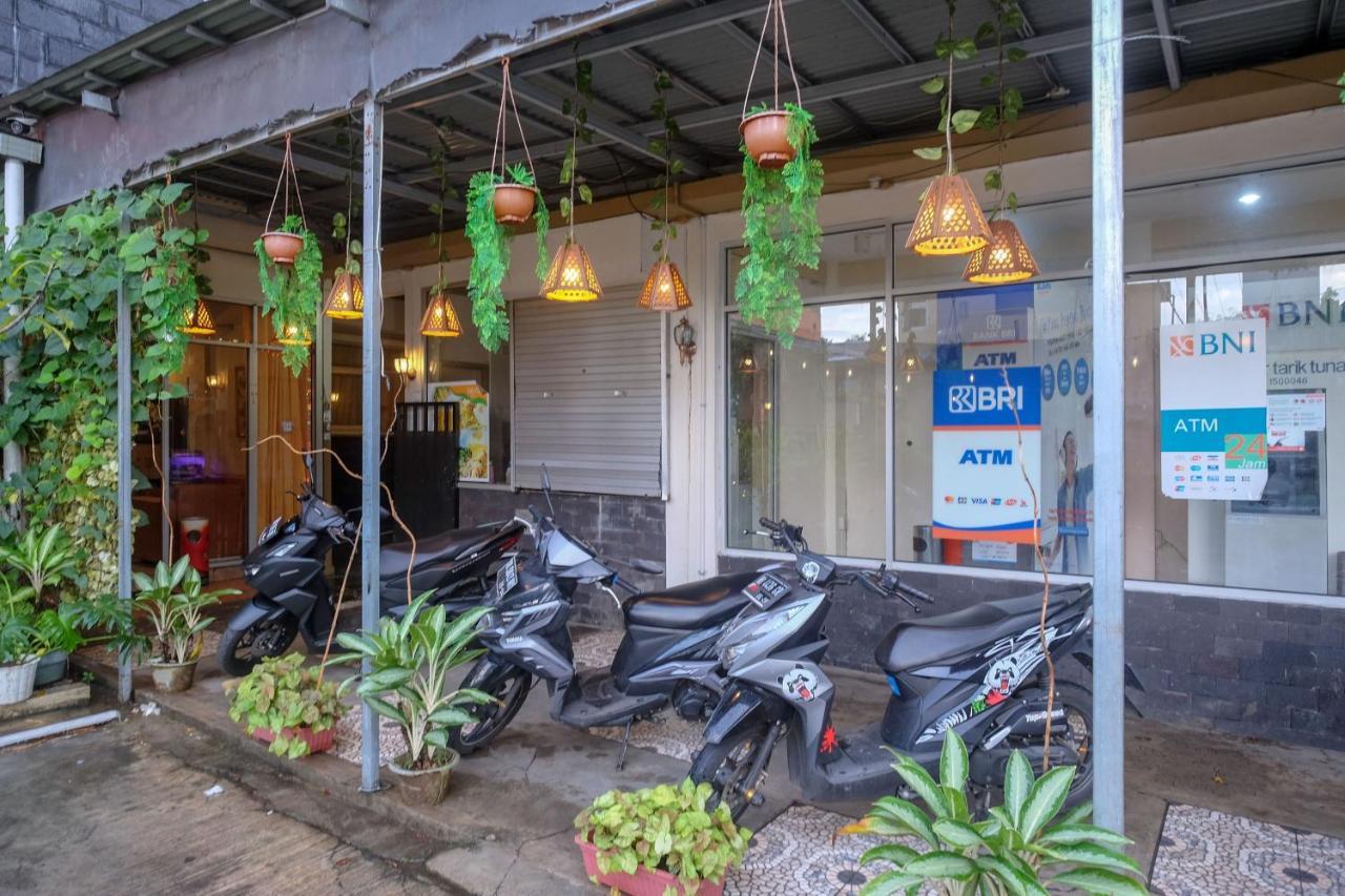 Reddoorz Near Jalan Wolter Monginsidi Wisma tamu Manado